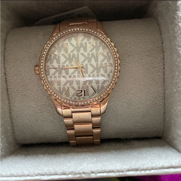 Michael Kors Rose Gold Women\'s Watch